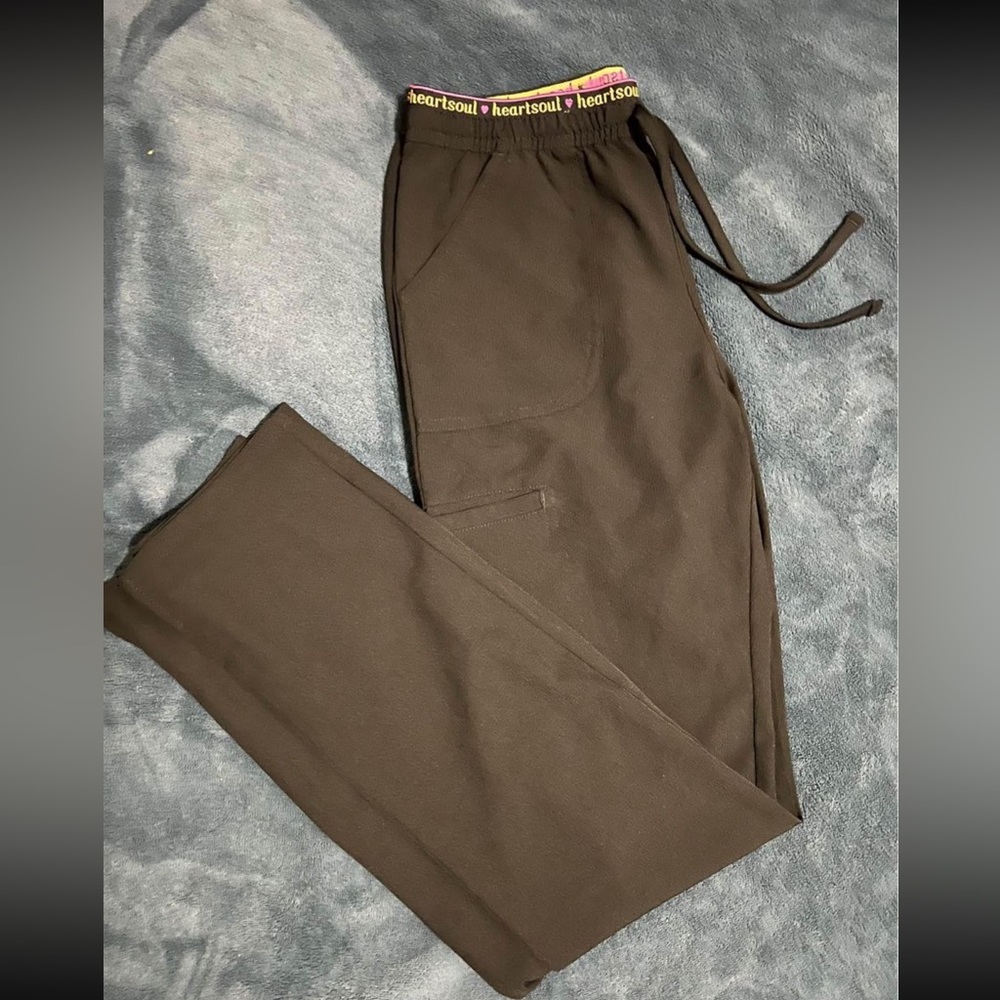 Black scrub pants